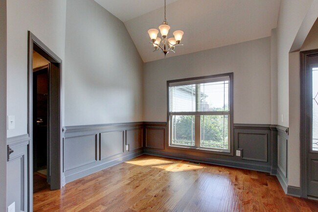 Building Photo - Sango Special.  Exit 11 Special