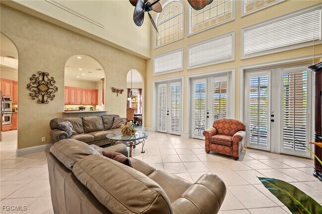 Building Photo - 18150 Old Pelican Bay Dr