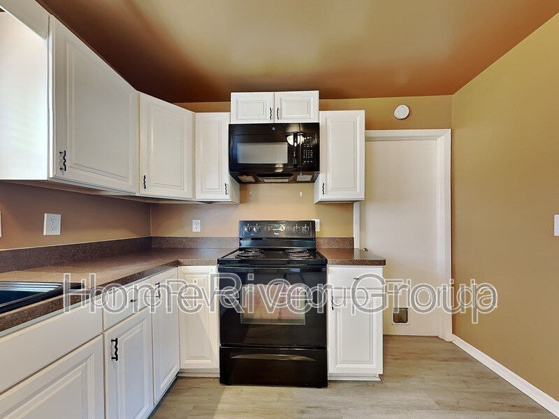 Building Photo - 11820 SE 72nd Terrace Rd