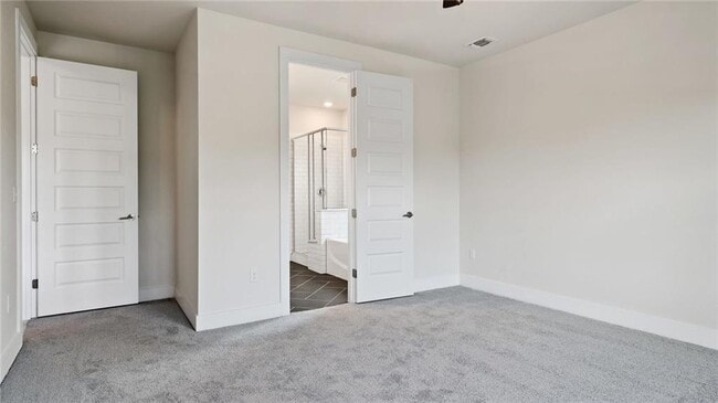 Building Photo - 7812 Hillock Terrace
