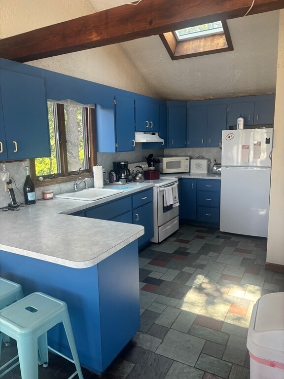 Building Photo - 3 Point Rd