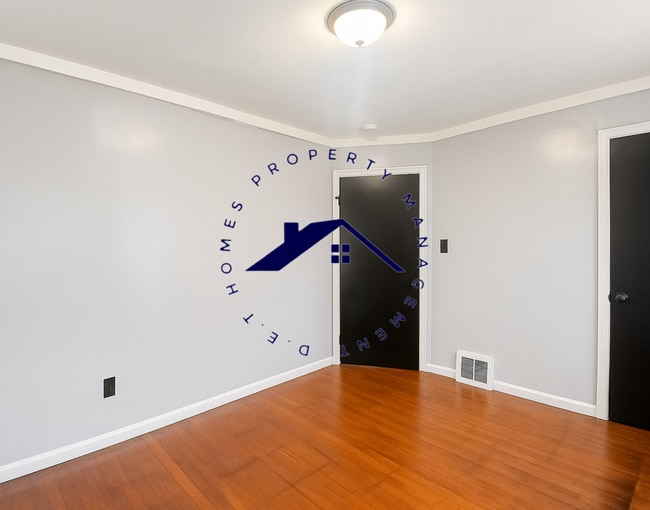 Building Photo - 19774 Hamburg St