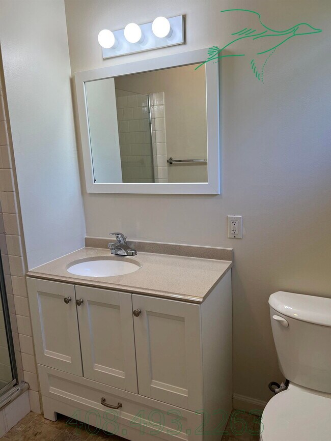 Building Photo - 7941 Woodlark Way