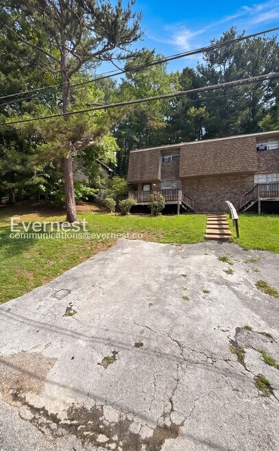 Building Photo - 716 Marley Way