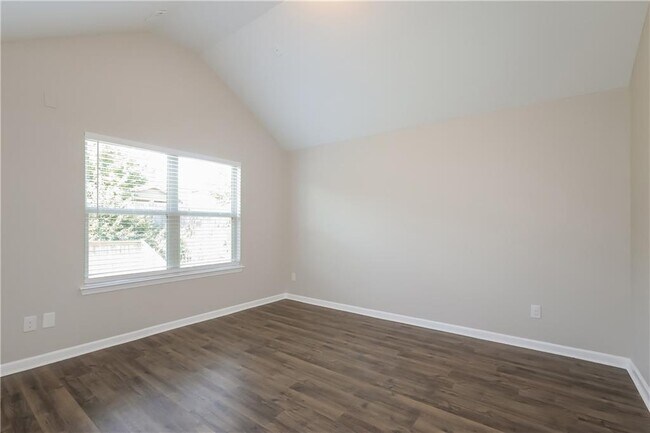 Building Photo - 2730 Trebek Ct