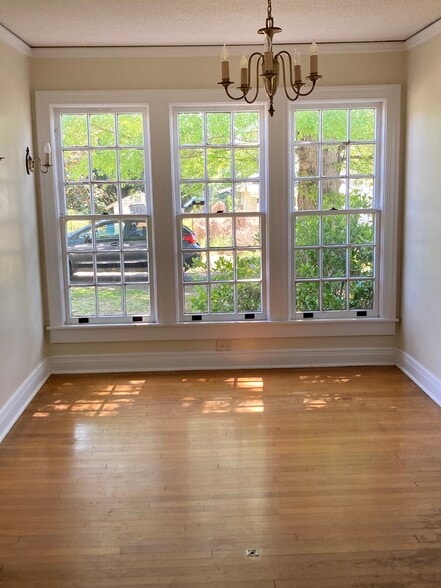 Building Photo - 100 Lude Johnson Blvd