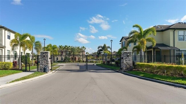 Building Photo - 7849 52nd Terrace E