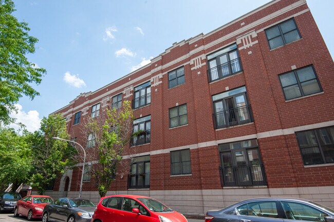 Primary Photo - 2771 W Francis Pl