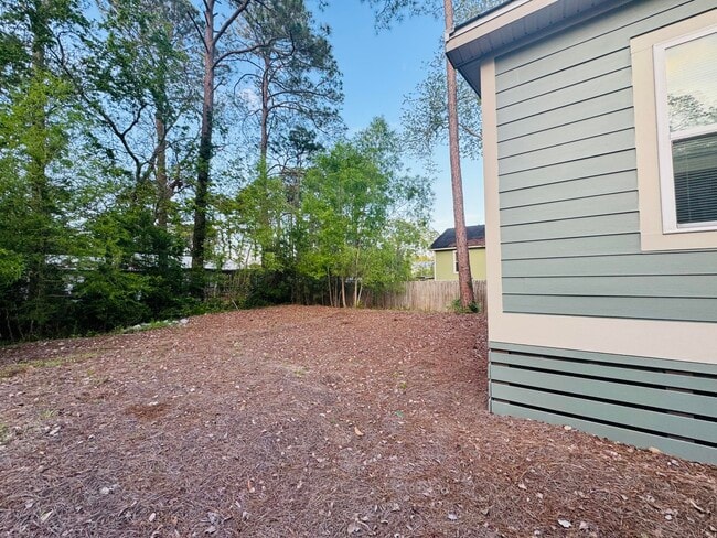 Building Photo - 48 4th St