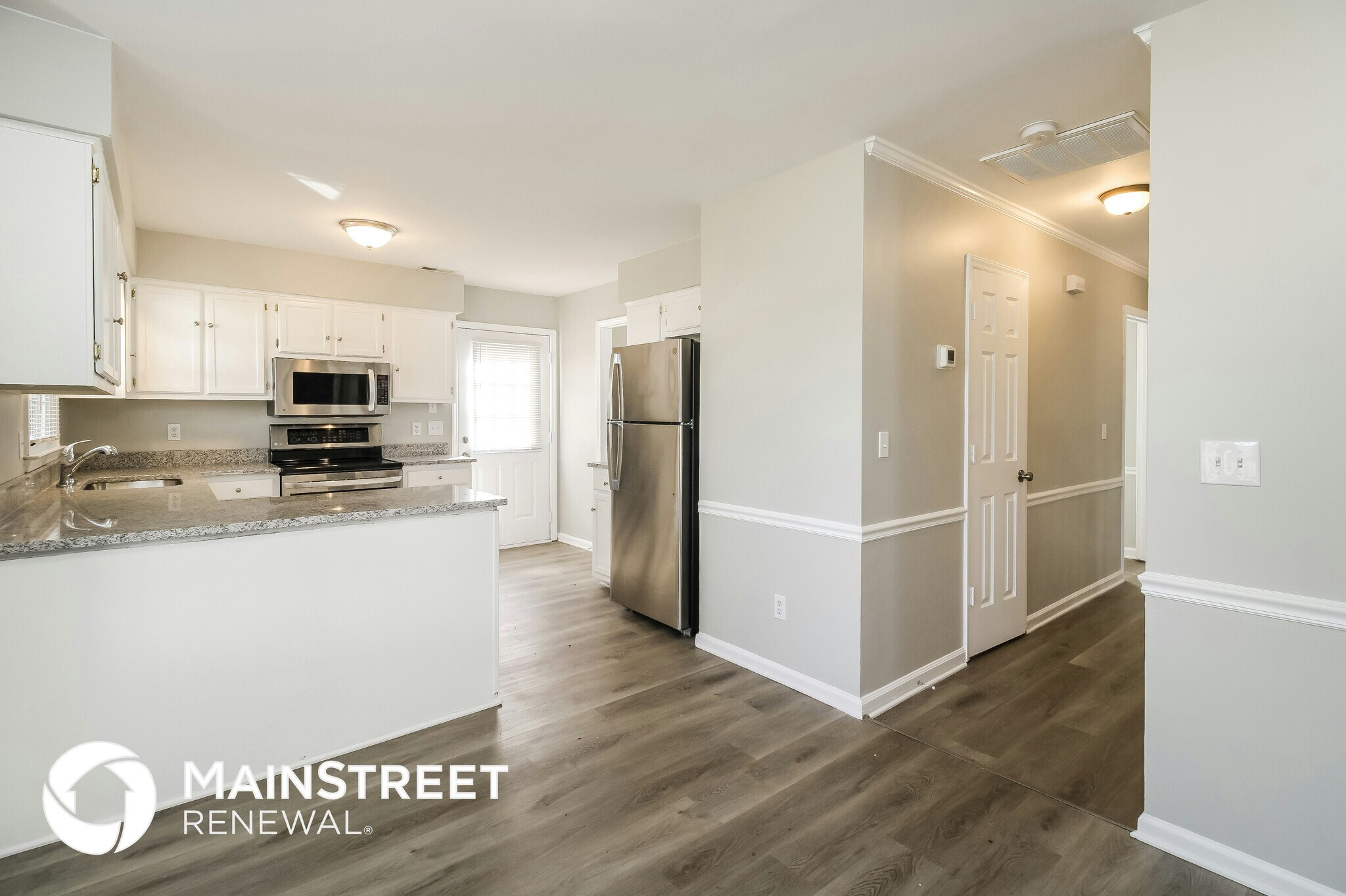 Building Photo - 7081 Avenbury Cir