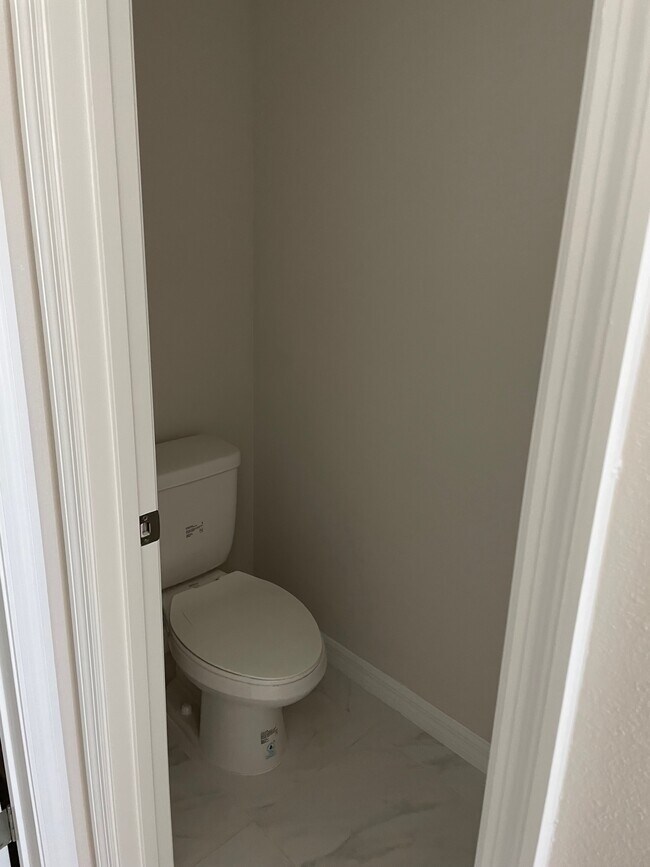 Building Photo - 6119 Maidenstone Way