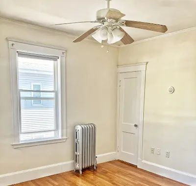 Building Photo - Good credit & Solid income a must!