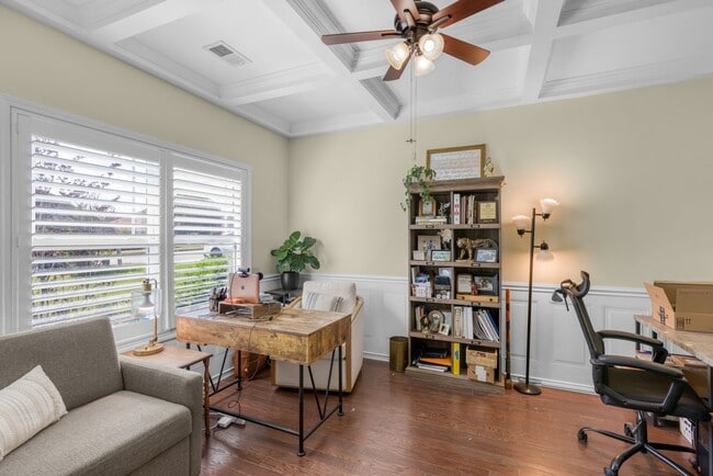 Building Photo - Spacious 4 Bedroom Home in Auburn