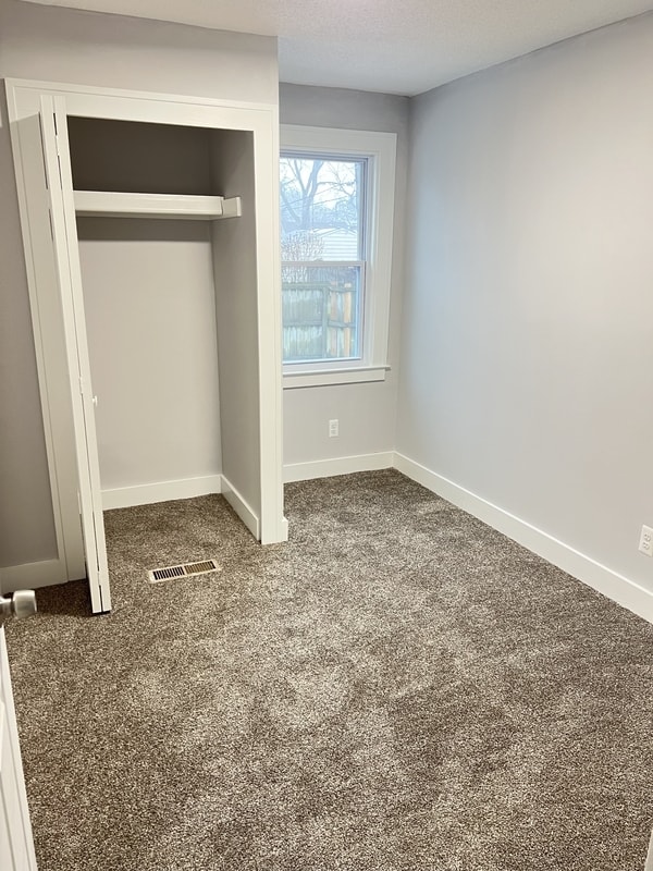 Building Photo - 987 Montie Rd