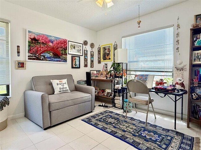 Building Photo - 10952 Roebelini Palm Ct