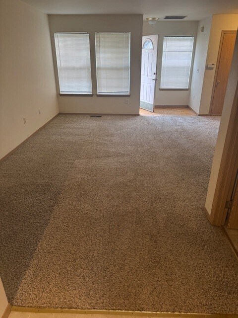 Building Photo - 9611 161st St E