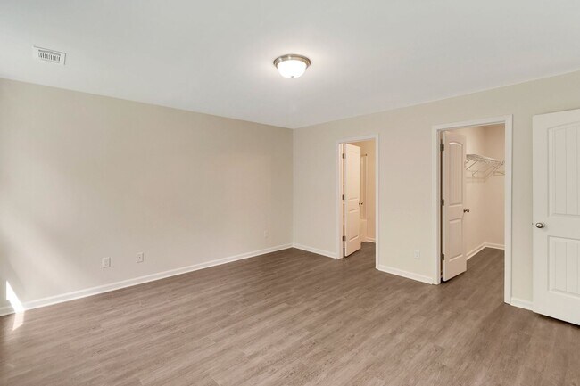 Building Photo - Hartford - Statesboro 3 Bed 2 Bath - Arbor Floor Plan