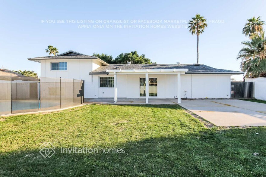 Building Photo - 1628 E Fremont Dr