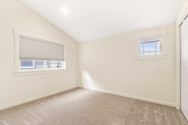 Building Photo - 1103 NW 85th St