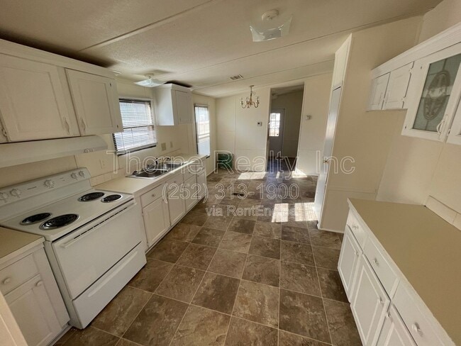 Building Photo - 10894 US-64 ALT