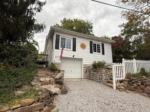 Building Photo - 3343 Waterside Dr