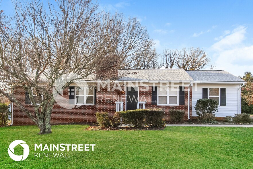 Primary Photo - 936 Rock Spring Dr