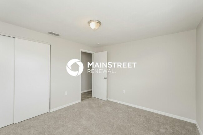 Building Photo - 3 Bedroom Pet-Friendly Home in NEW PORT RICHEY, FL with Main Street Renewal