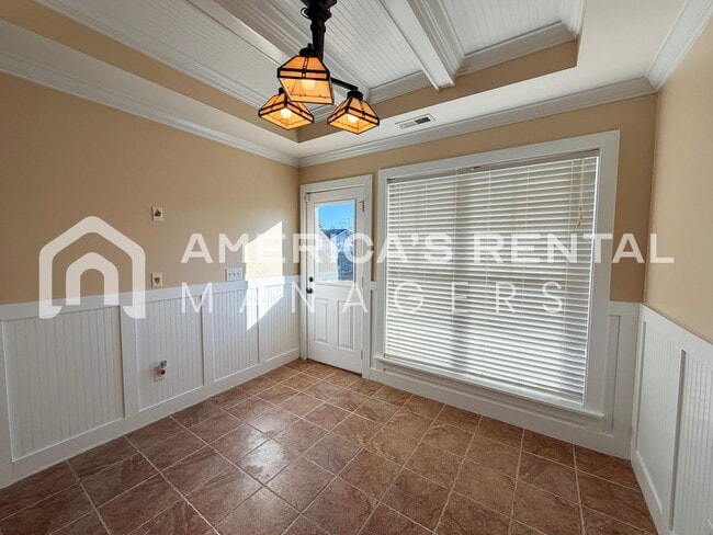 Building Photo - Calera One-Level Living with Spacious Layout