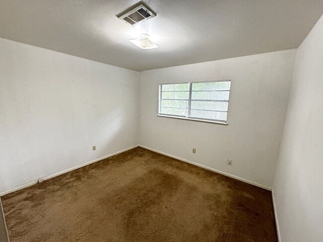 Building Photo - 3508 Delaware St