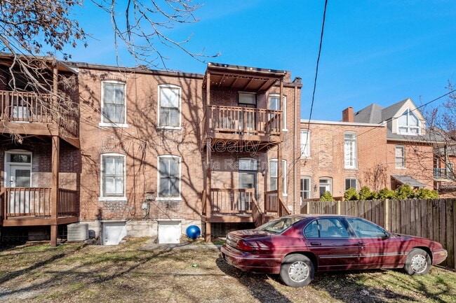 Building Photo - 4222 Cleveland Ave