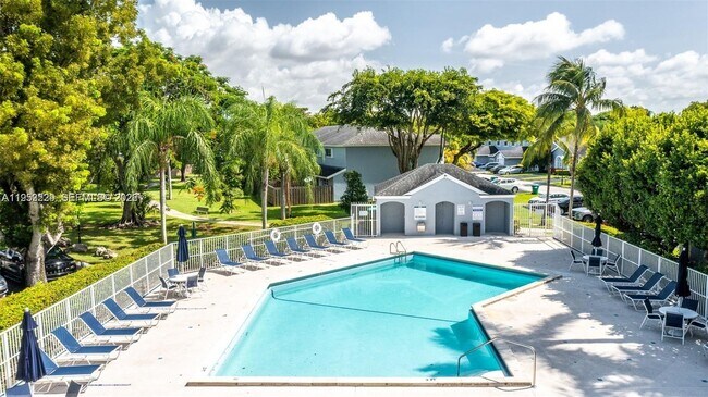 Building Photo - 14206 SW 97th Terrace