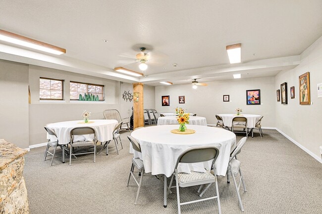 Building Photo - 31719 Rocky Village Dr