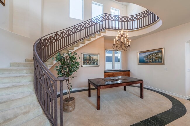 Building Photo - 1300 Elm Ave