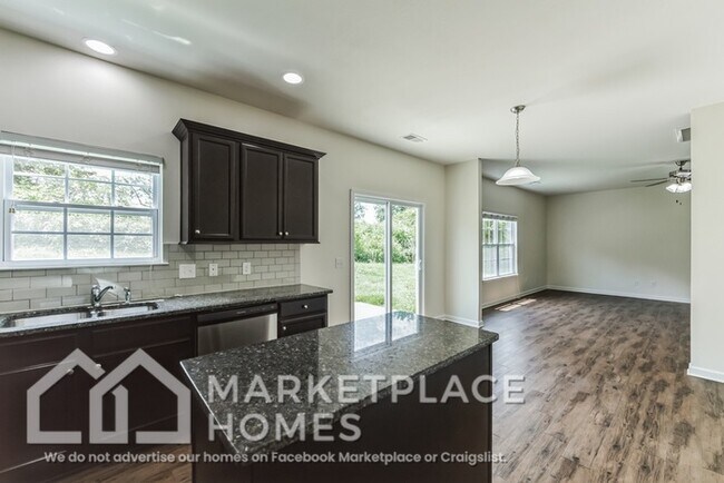 Building Photo - 2330 McCampbell Wells Way