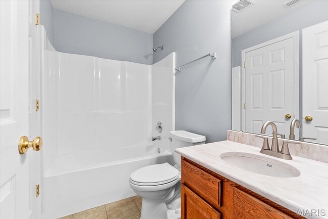 Building Photo - 729 Tower Grove Dr