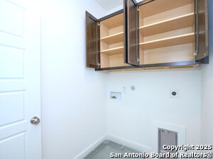 Building Photo - 1430 Hays St