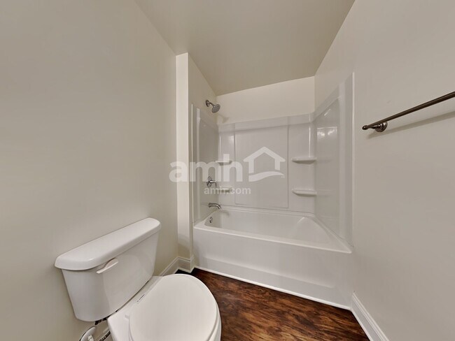 Building Photo - 203 McBee Pl