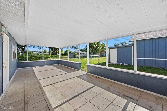 Building Photo - 2981 Ribbon Ct