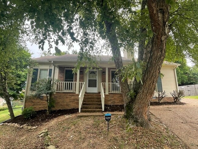 Primary Photo - South Nashville off Nolensville Rd close t...