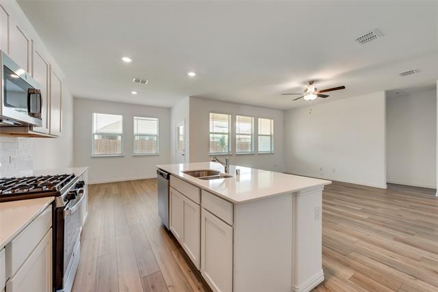 Building Photo - 1109 Sassafras Dr