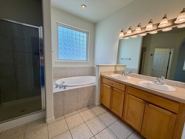 Building Photo - 3302 68th Ave Ct