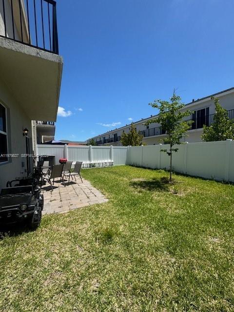 Building Photo - 804 SE 18th St