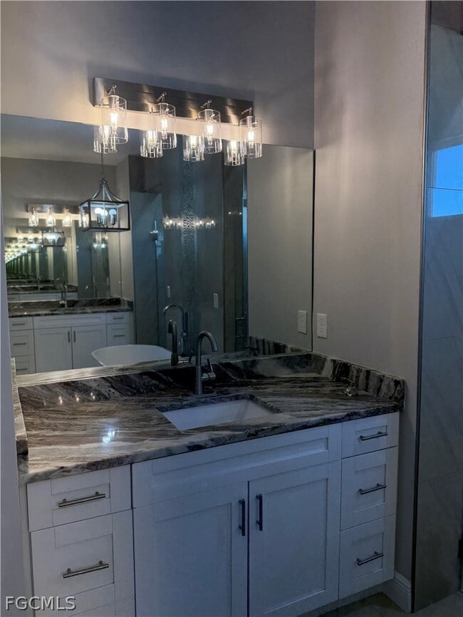 Building Photo - 3013 4th St W