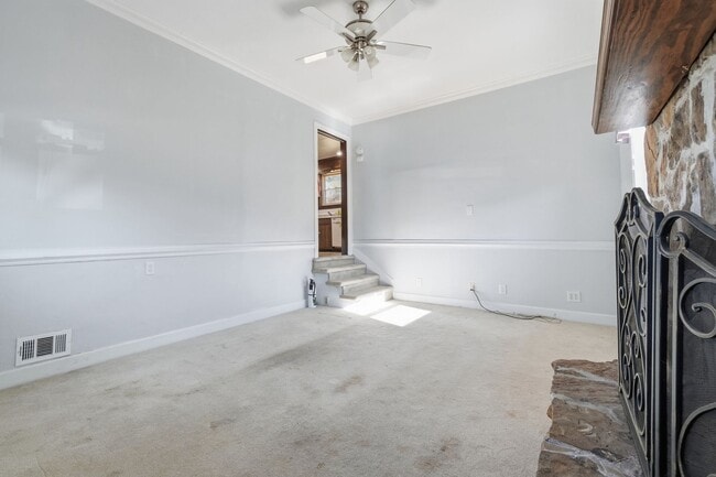 Building Photo - 3 bedroom ranch home in Portsmouth