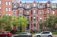 Building Photo - 296 Commonwealth Ave