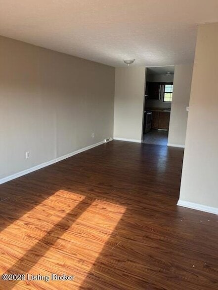 Building Photo - 1705 Cliff Ridge Ct