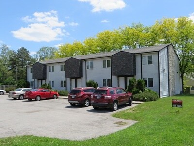 Building Photo - 825 Elmer Ave