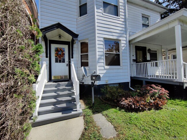 Building Photo - 78 S Hamilton St
