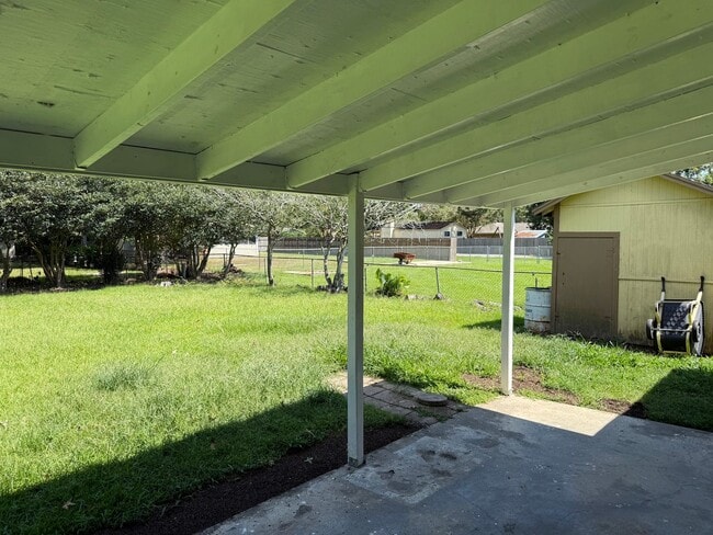 Building Photo - 3 Bed/1.5 Bath in Broadmoor School District