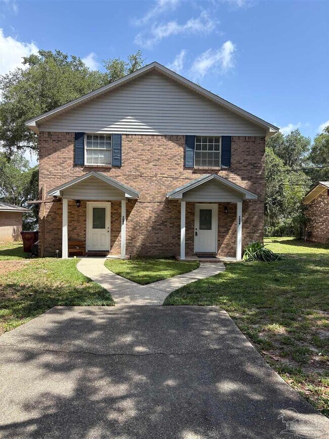 Building Photo - 7098 Moran Ln